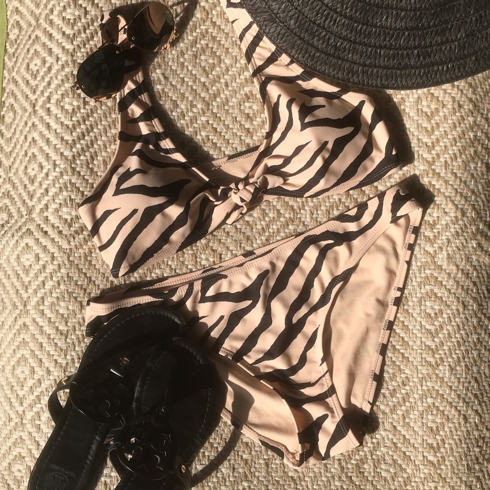 Cabana Del Sol Cheeky Tie Front Bikini
